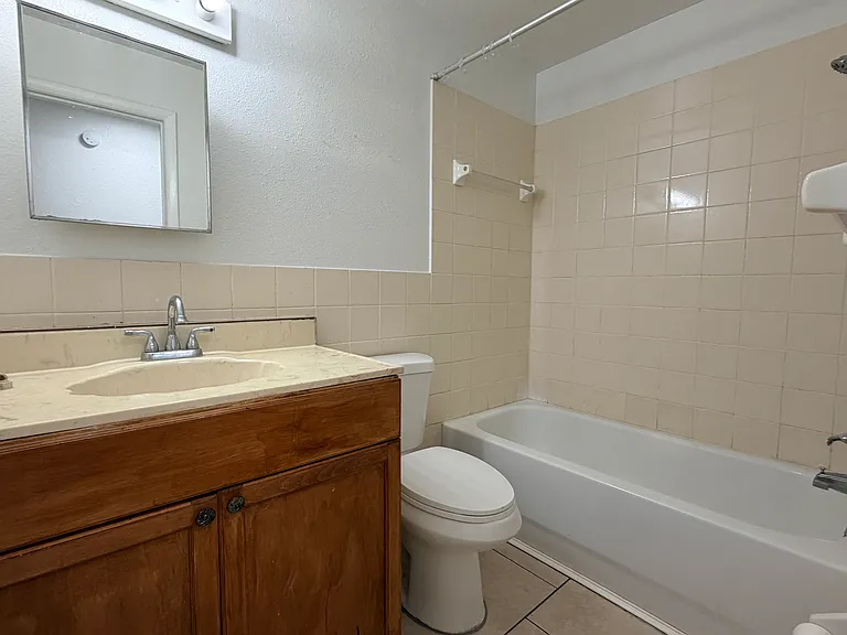 3808 E Norfolk St — Photo 7