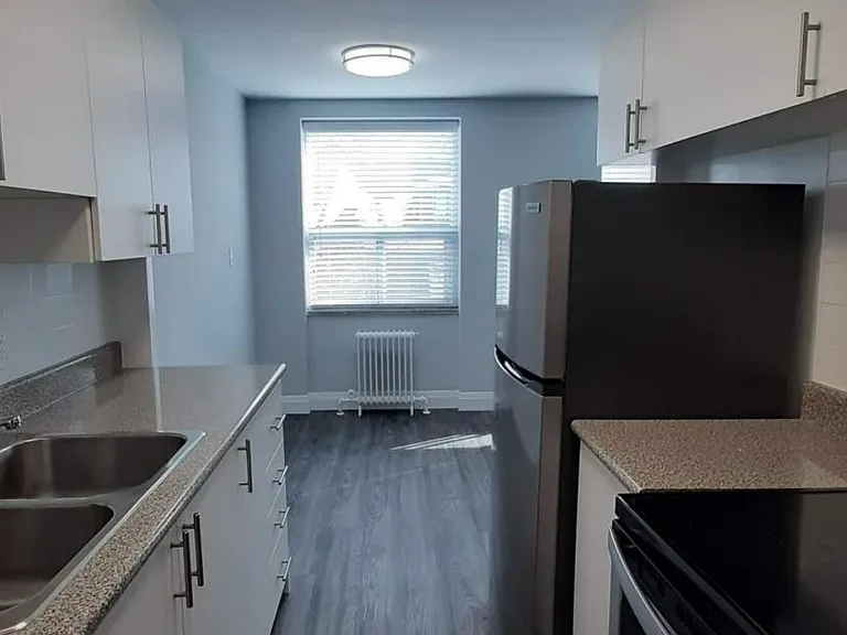 5 Benlamond Ave #212 — Photo 1