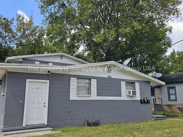 1716 Whitner St #1718