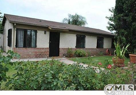 2nd image of 12108 Van Nuys Blvd