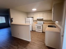 $500 off your First Month's Rent! 2 Bedroom Townhome Style Apartment