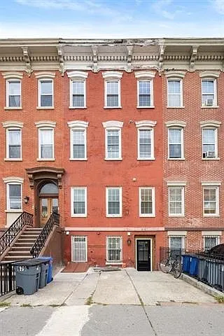 679 Bergen Ave #2 — Photo 9
