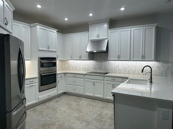 4th image of 1344 Blue Stem Ln