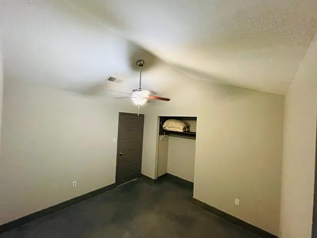1460 Lila Ave — Photo 6