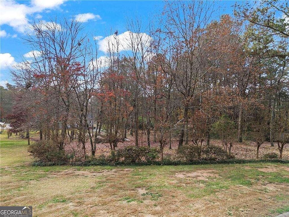 1st image of 327 W Ln
