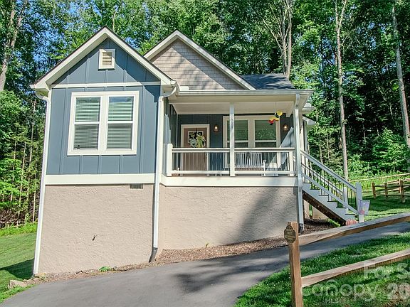 2nd image of Twinbrook Ln