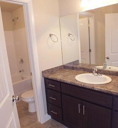 4th image of 3049 N 275 E