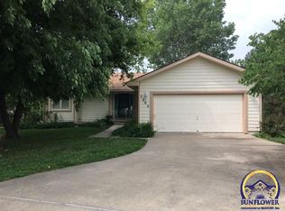 3500 SW Kent Ct, Topeka, KS 66614