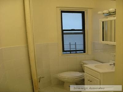 4th image of 363 Edgecombe Ave APT 21