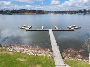 413 Strauss unit 14 Avenue, Green Lake, WI 54941