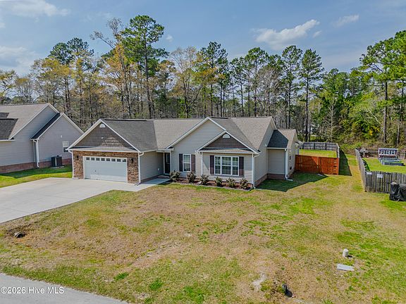 3rd image of 709 Cattail Court