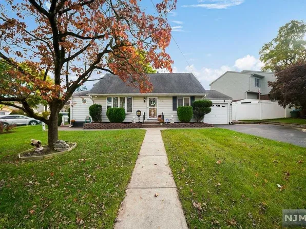 25-06 Waverly Ave, Fair Lawn, NJ 07410