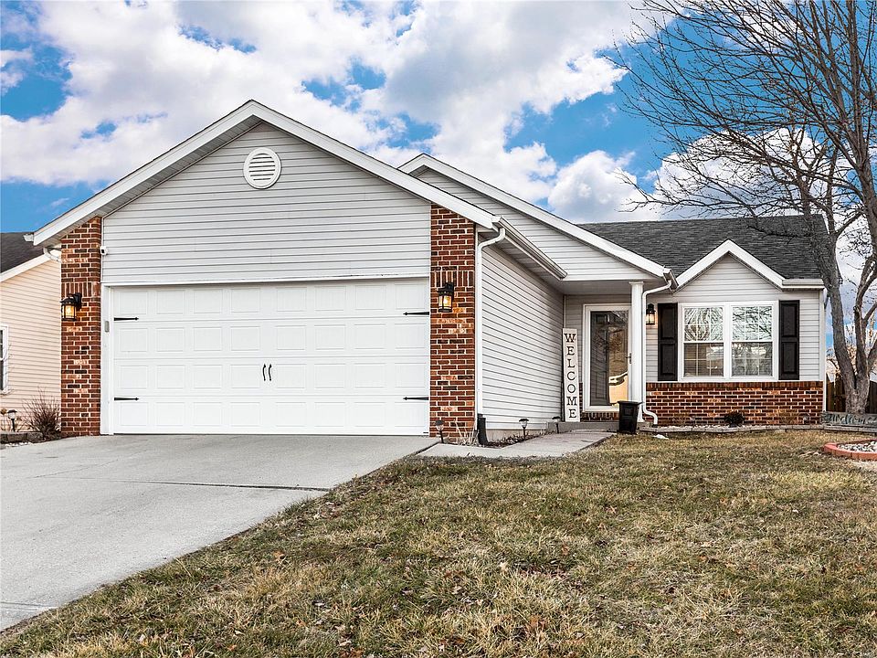 203 Bayhill Blvd, Glen Carbon, IL 62034 Zillow