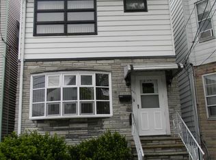 250 Neptune Ave, Jersey City, NJ 07305