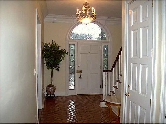 2nd image of 1023 Henna Ct SE