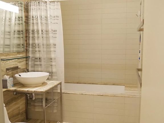 3rd image of 322 W 57th St APT 36R