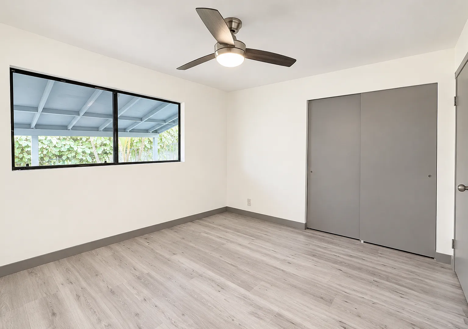 Unfurnished 3 Bed/2ba Private Home With Ocean View — Photo 4