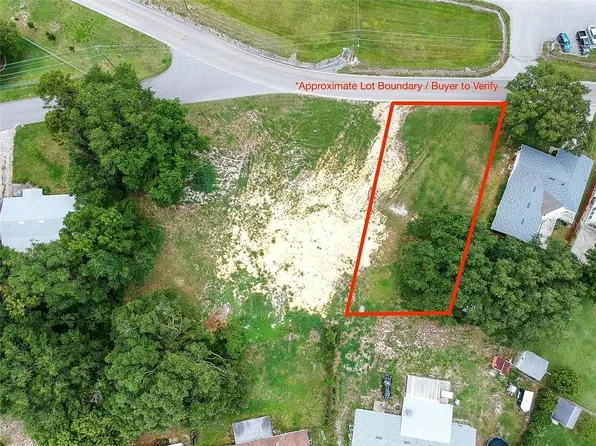 610 W Lake Summit Dr, Winter Haven, FL 33884