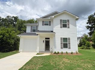 215 W Chappell St, Griffin, GA 30223