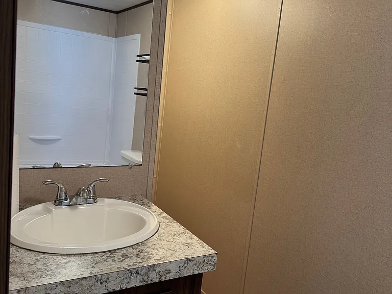 2508 Elm Dr — Photo 8