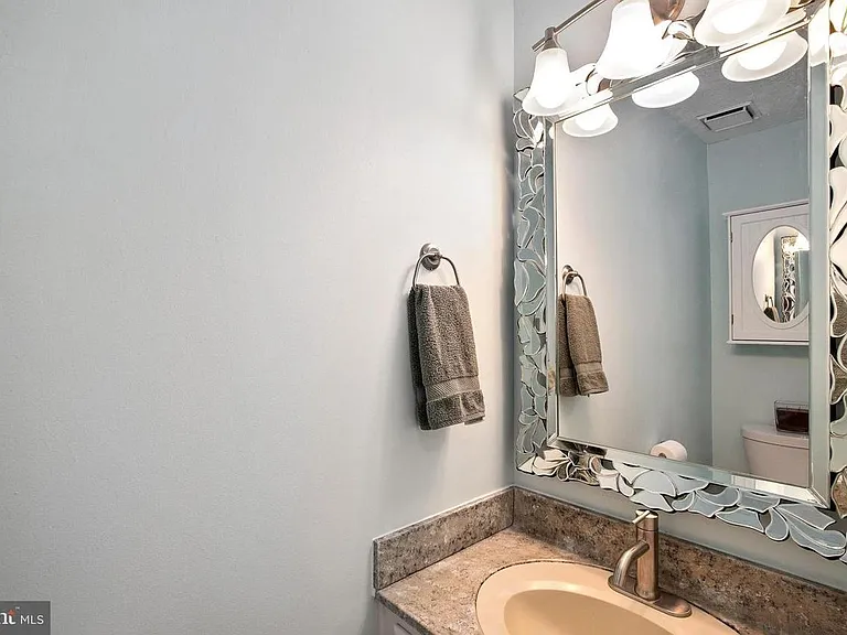 13953 Winding Ridge Ln — Photo 8