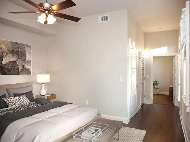 Aloysius Apartments — Photo 16