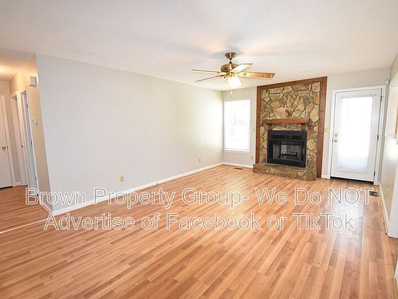2nd image of 1646 Rim Rd