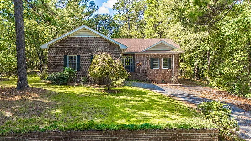 736 Ginseng Dr