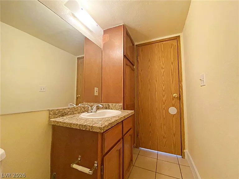 894 Rhinegold Way — Photo 15