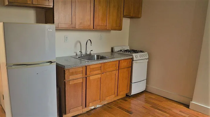 Rented by EXR | media 8