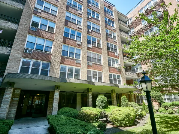 94-11 59th Avenue image 3 of 24