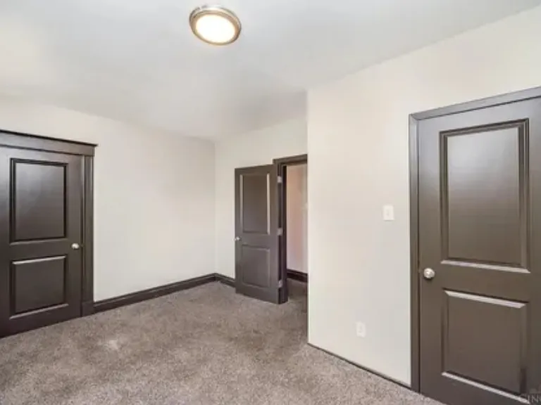 967 Kirbert Ave — Photo 9