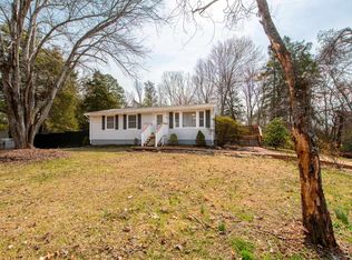 836 Toms Rd, Barboursville, VA 22923