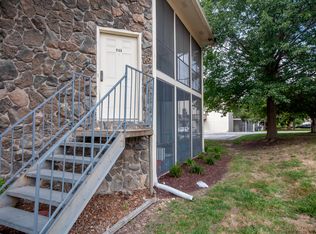 906 Park Deville Pl, Columbia, MO 65203