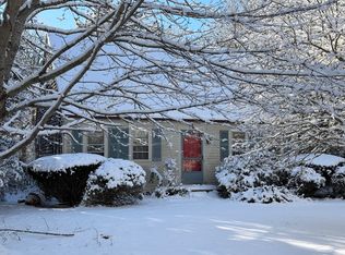 147 Chippingstone Rd, Barnstable, MA 02630