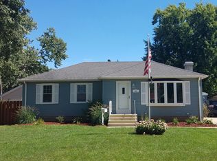 433 Sunset Dr, Marengo, IL 60152