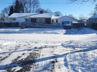 66 Eunice Ave, Worcester, MA 01606