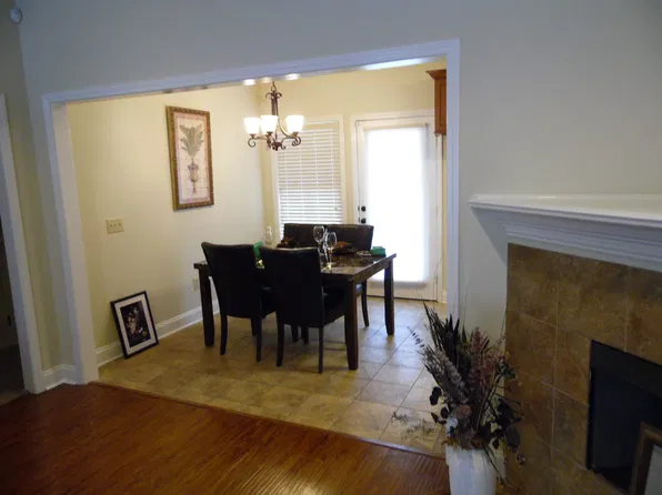 433 Silver Hl, Pearl, MS 39208