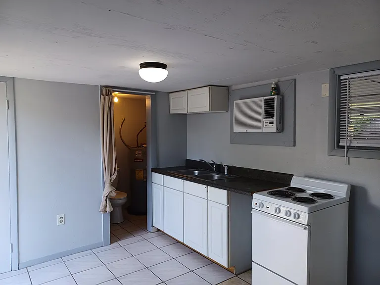 7098 73rd St N #1 — Photo 3