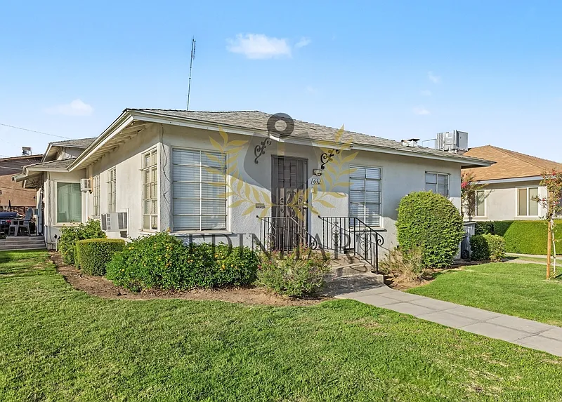 2 bed, 1.0 bath, 886 sqft, $1,500 — Photo 3