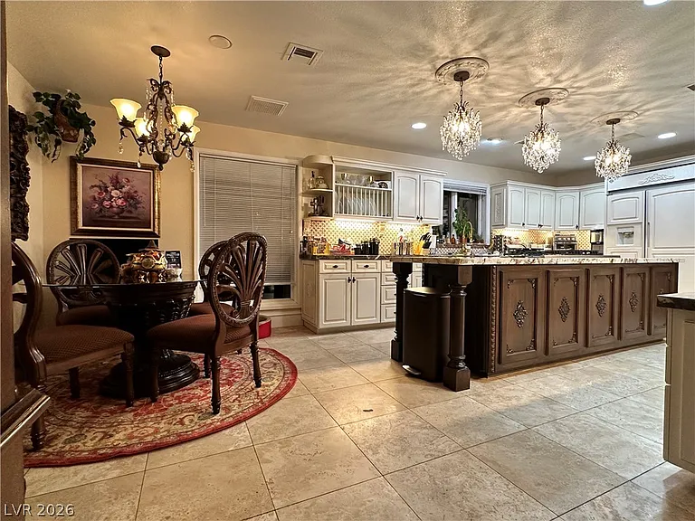7258 Loma Alta Cir — Photo 30