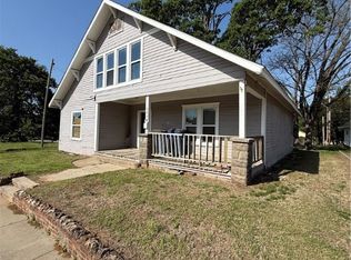 904 S 21st St, Fort Smith, AR 72901