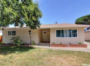 7105 20th St, Sacramento, CA 95822