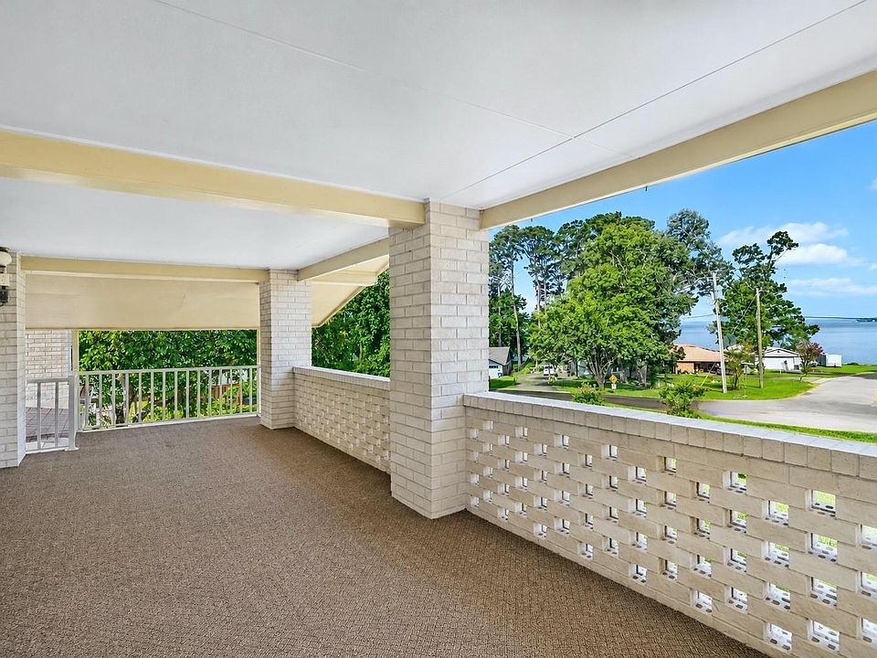 1st image of 235 Lakeview Hbr
