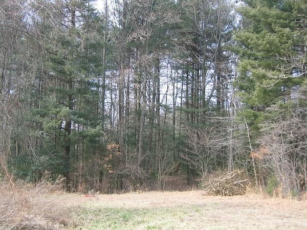 1st image of 8425 N Jenner Dr