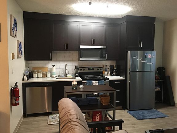 3rd image of 111 Mustang Dr APT 310