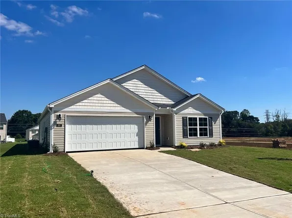 695 Fionn St, Gibsonville, NC 27249