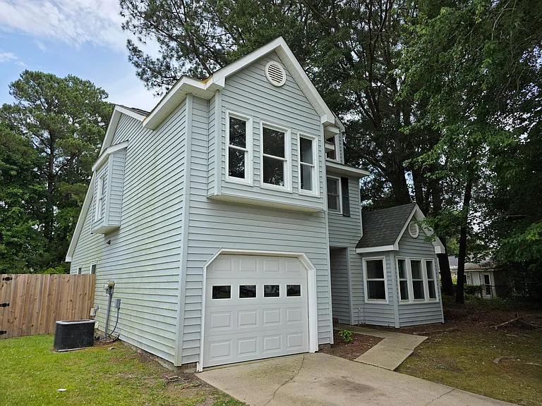 127 Broadleaf Dr — Photo 2