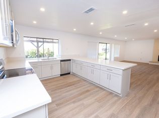 1904 Hacienda Dr, El Cajon, CA 92020