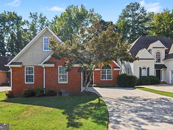 475 Fairway Ct, Newnan, GA 30265